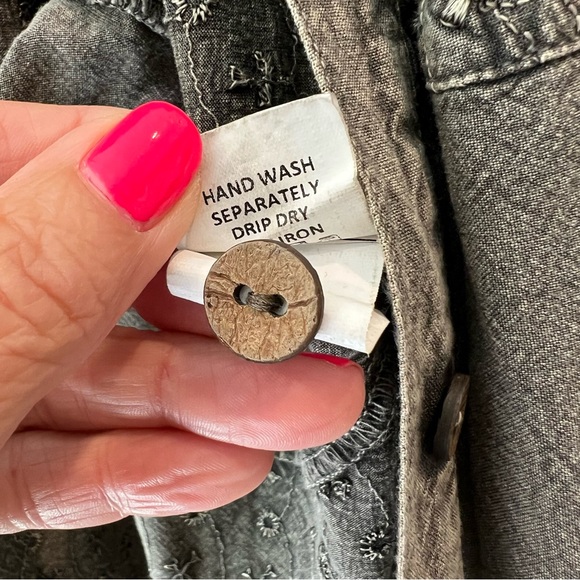 Vintage Bohemian Blouse gray billowy poet sleeves embroidery ruffle pockets - Picture 11 of 11